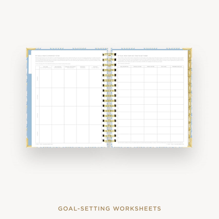 Day Designer 2026-27 daily planner: Grand Shell cover with goals worksheet