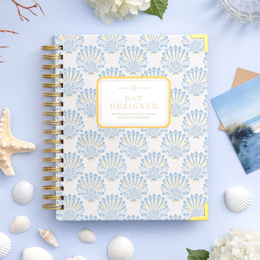 Day Designer 2026-27 daily planner: Grand Shell beautiful cover agenda book